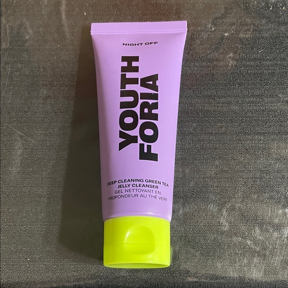 Youthforia Night Off Cleanser - Picture 3 of 3